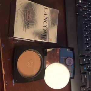 Lancôme pressed powder